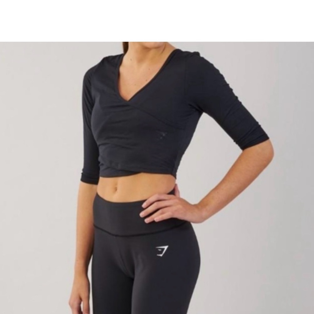 Gymshark top